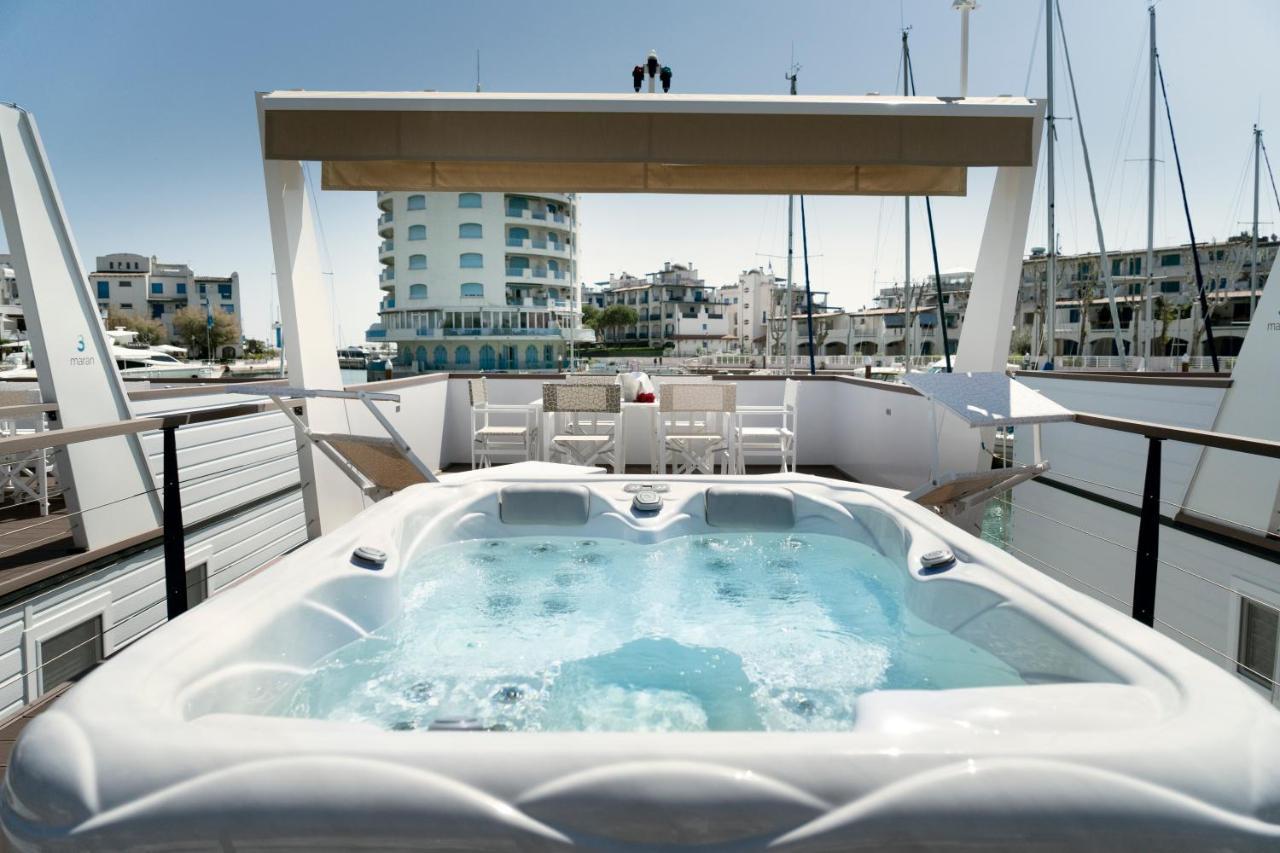 מיסאנו אדריאטיקו Portoverde Luxury Houseboat מראה חיצוני תמונה